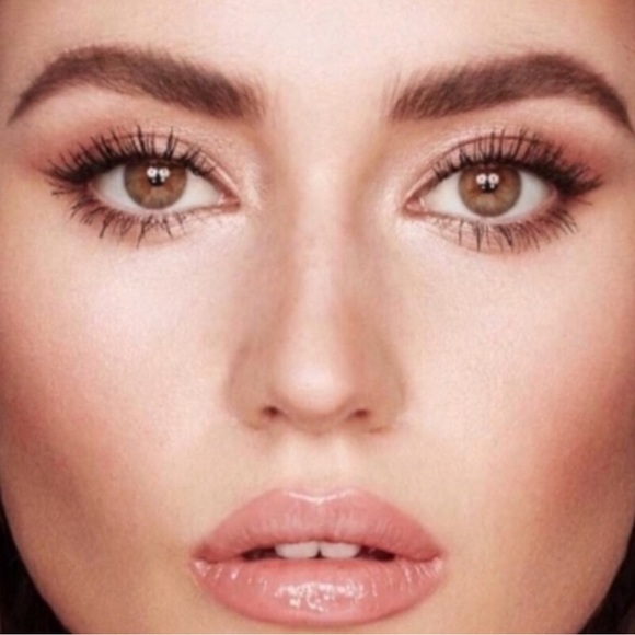 🆕NIB▪️CT Exaggereyes Eyeshadow Palette - Picture 2 of 8